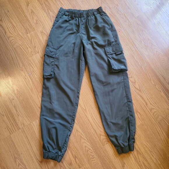 ALO YOGA IT GIRL CARGO JOGGER PANTS ELASTIC WAIST & ANKLE DARK CACTUS GREEN sz M - Picture 2 of 8